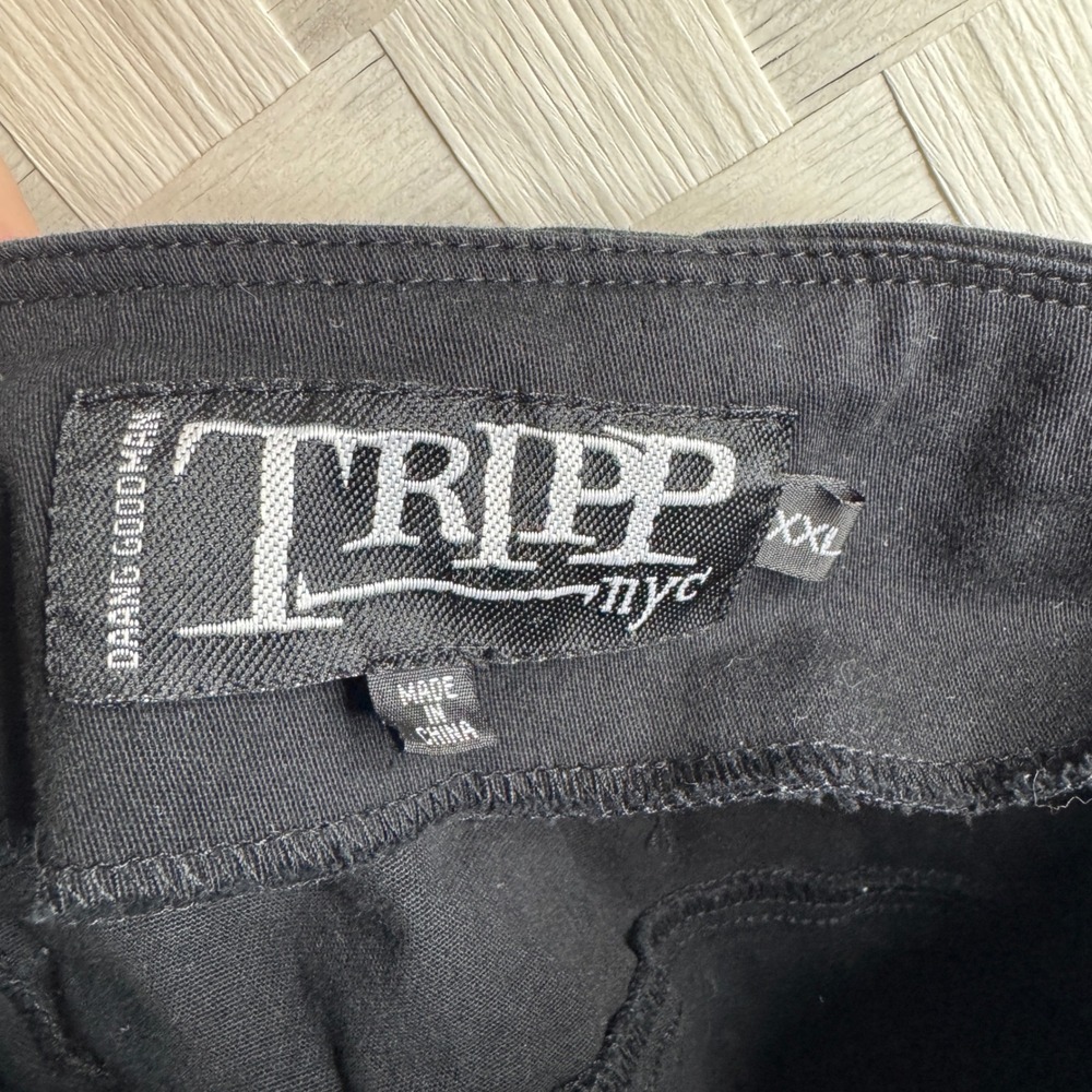 Tripp NYC Black Lace Up Back Maid Ruffle Mini Skirt XXL Goth - Picture 8 of 8